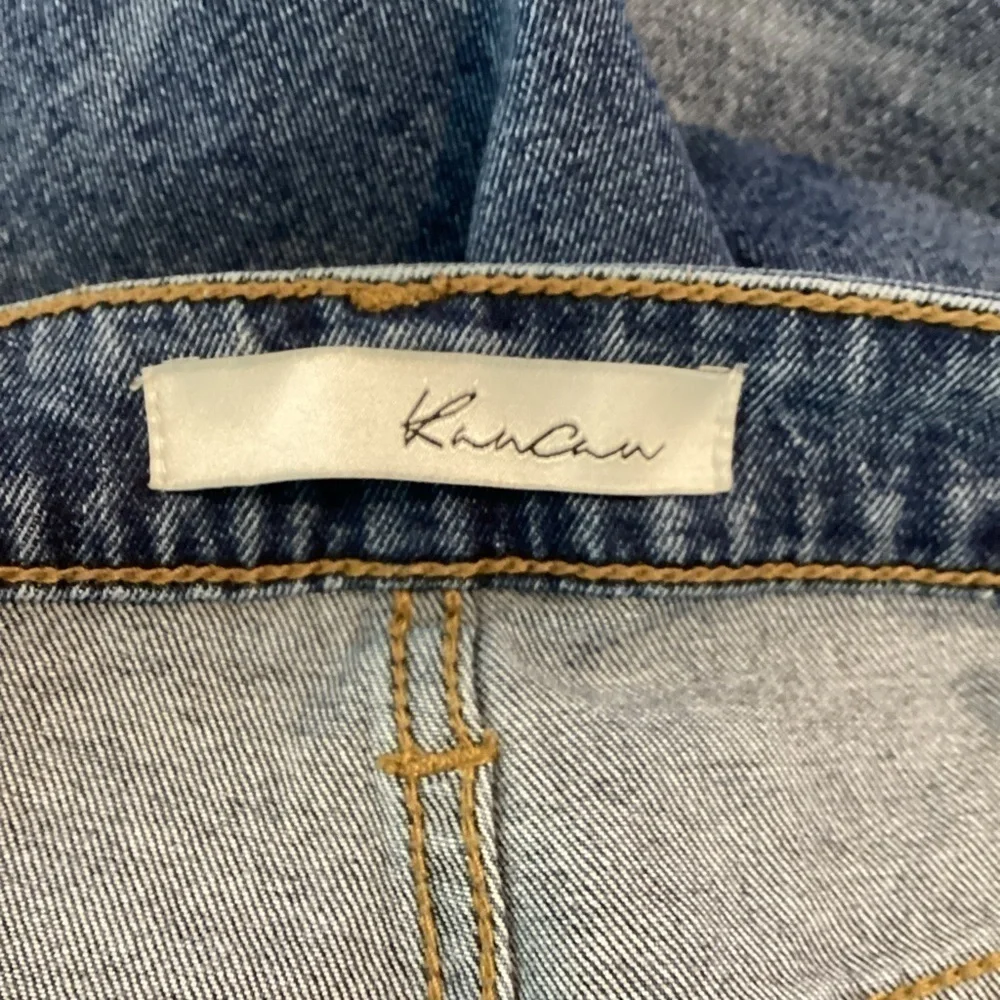 KanCan High Rise Boyfriend Jeans Size 9/28 Blue Distressed